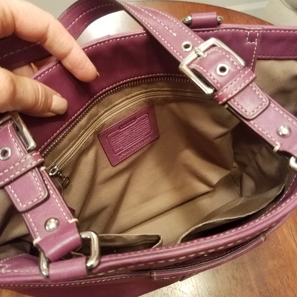 Coach leather hand bag - Picture 3 of 4